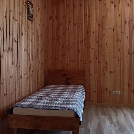 Eco House Ξενοδοχείο Τσορνομόρσκ Δωμάτιο φωτογραφία